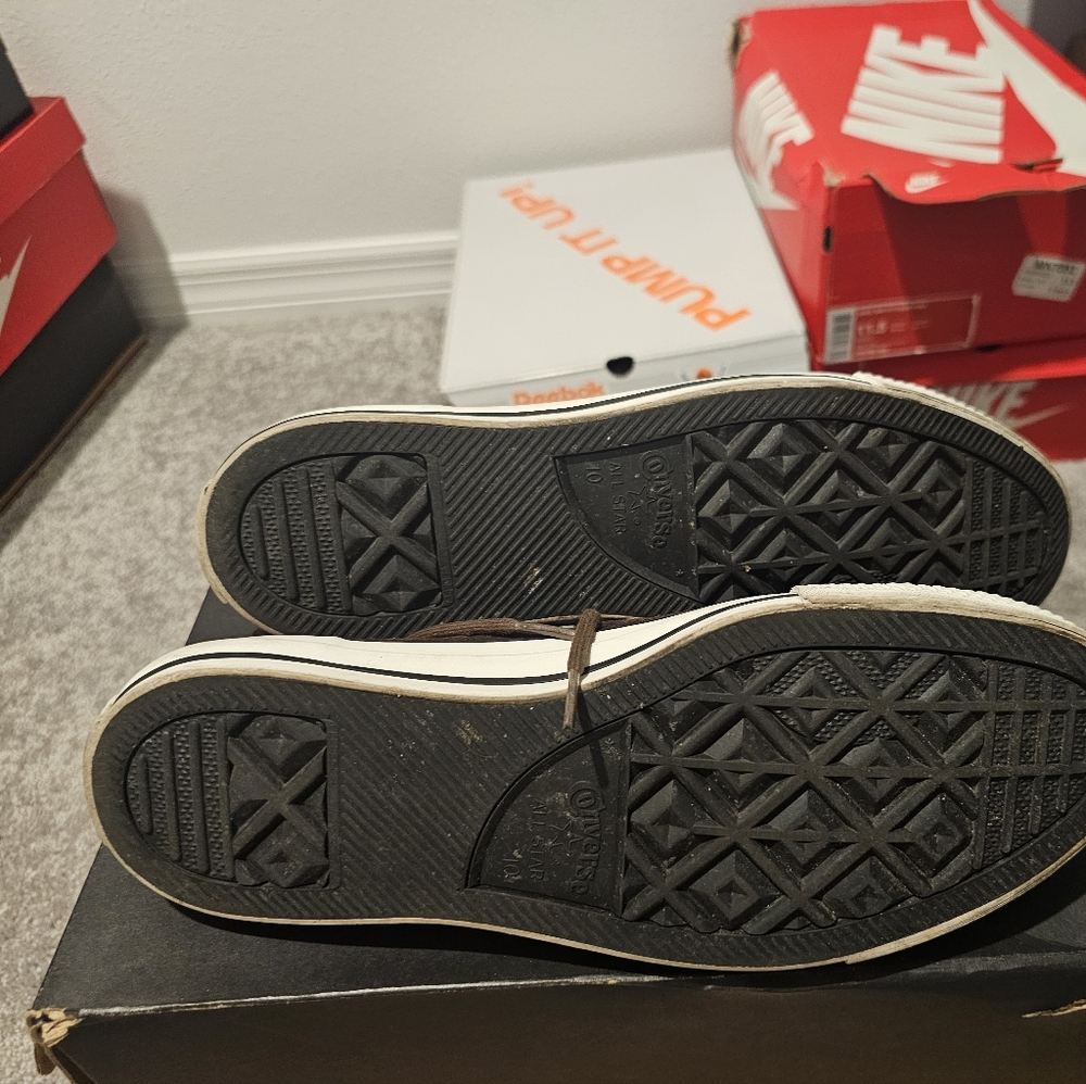 Converse - Picture 4 of 7